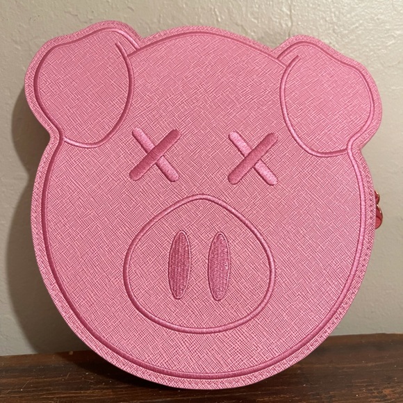 Shane Dawson Pink Pig Purse - Picture 3 of 4